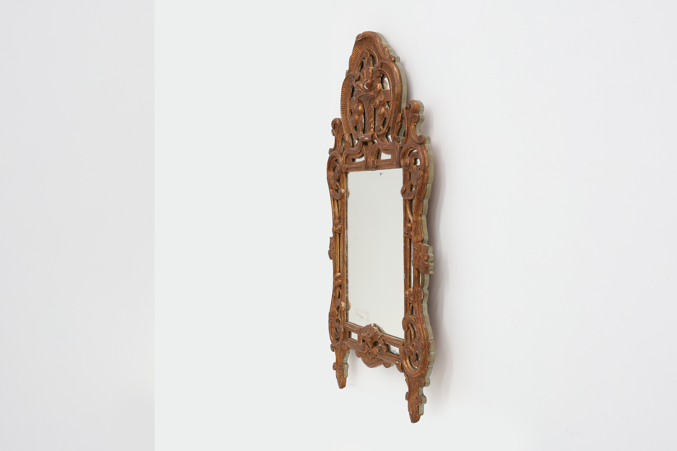 Louis XV style carved giltwood mirror with floral crest, France, 18th centurythumbnail
